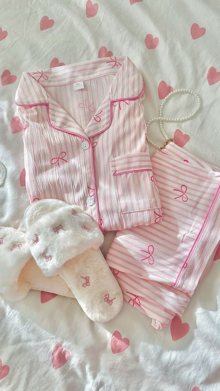 Pyjama chic femme maroc rose rayé en satin avec pantalon élégant (23) Pyjama chic femme maroc rose rayé en satin avec pantalon élégant
